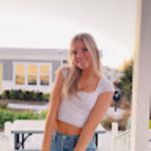 Meet your Posher, Caroline